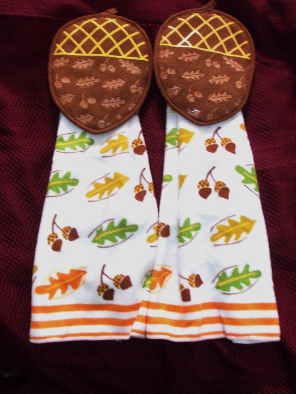 NWT Sets/2 Temptations Fall Kitchen Towels + Acorn Potholders